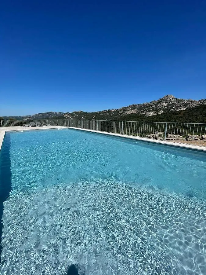 Tenuta Paltusa Calangianus 0*,  Italië