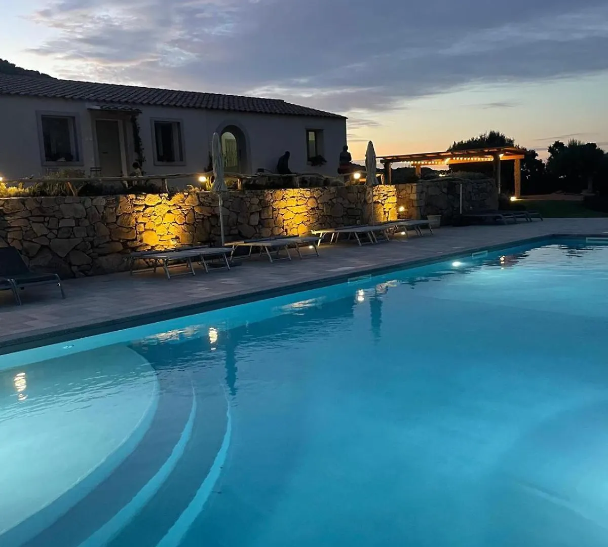 Tenuta Paltusa Calangianus Vakantieboerderij